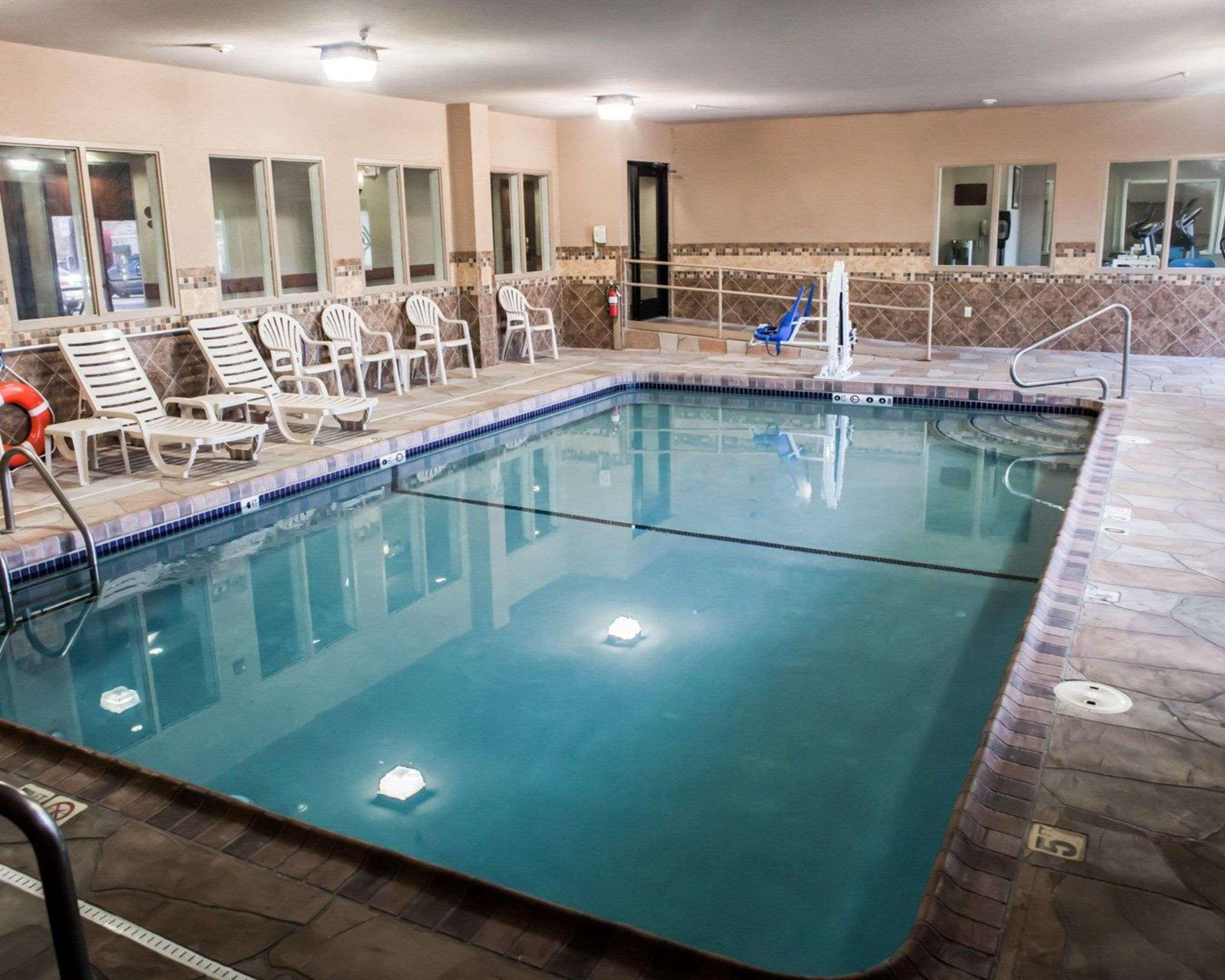 Garner Hotel Topeka West By Ihg Kültér fotó